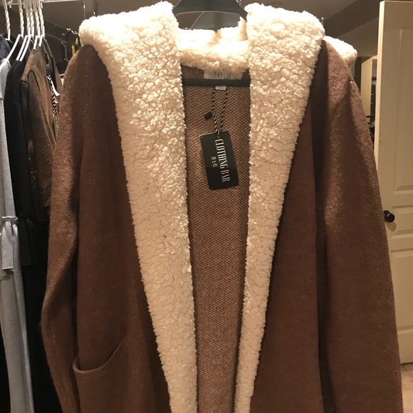 FLASH SALE ⚡️NWT Peach Love Sherpa Cardigan! - Picture 2 of 2